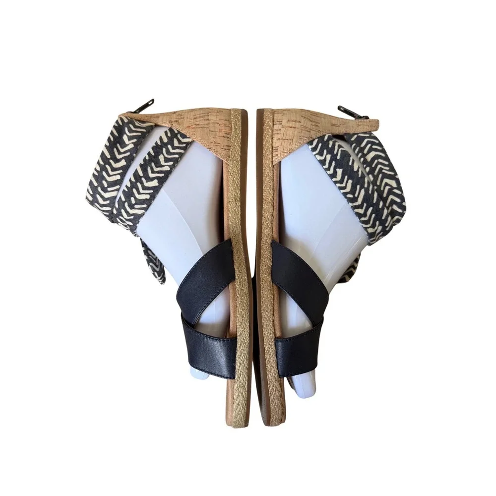 UGG Trina Ankle Tie Espadrille Flat Sandals Navy 8.5‎